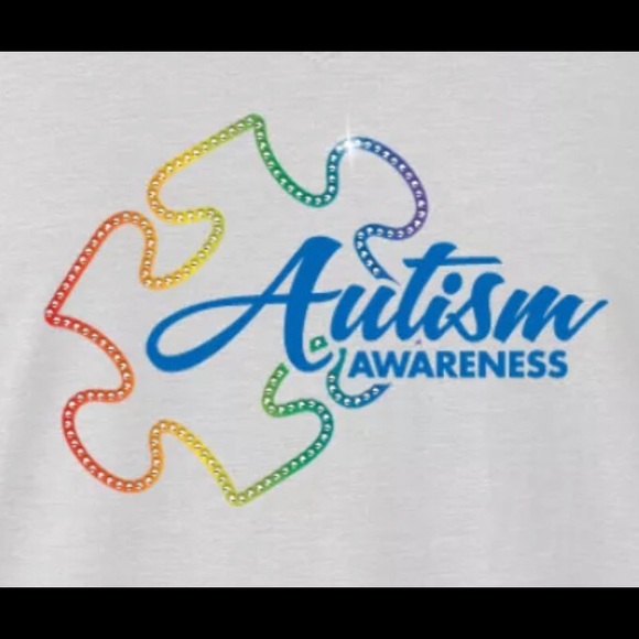 Meet your Posher, Deanne - Picture 2 of 3